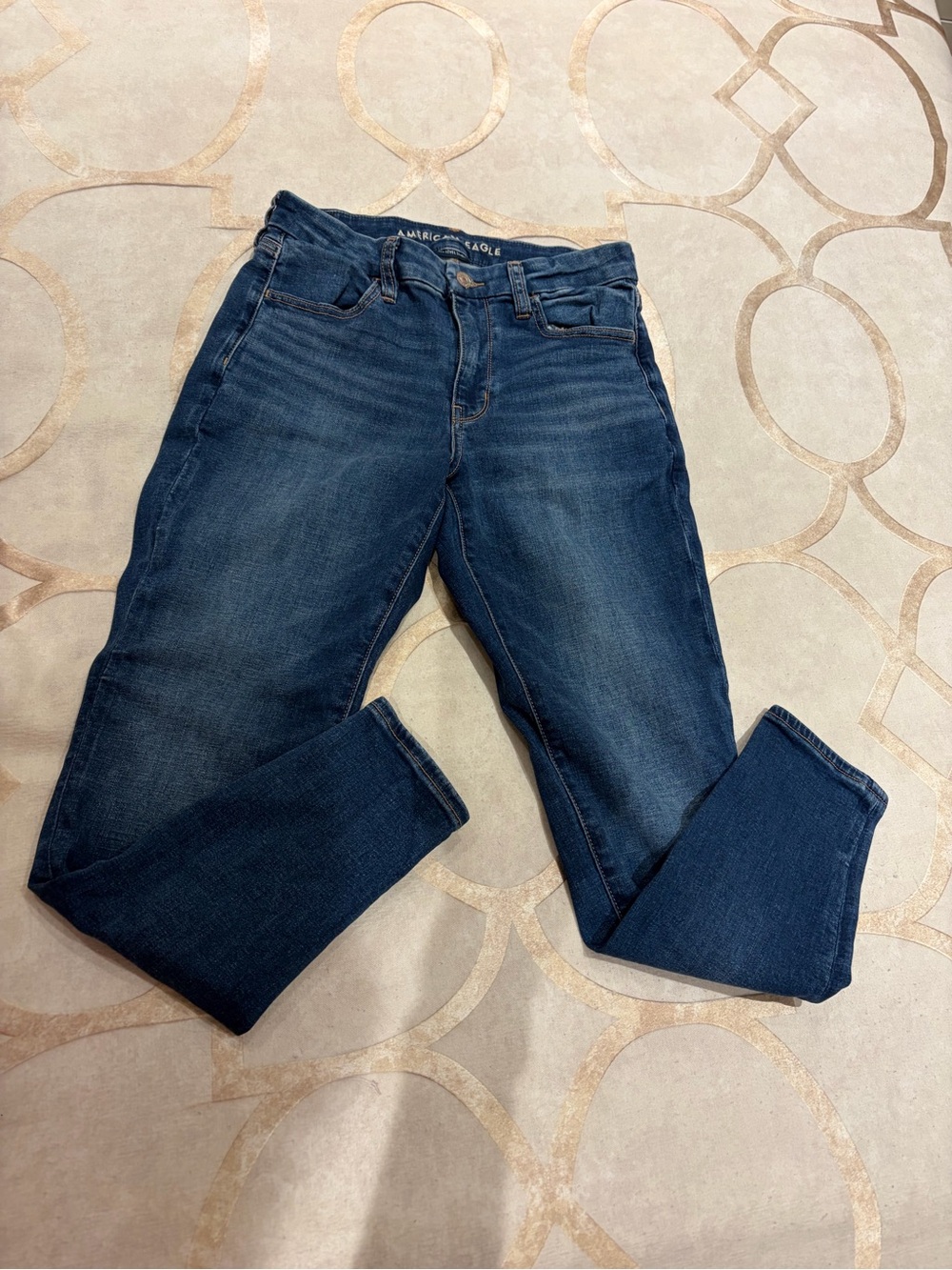 American Eagle Outfitters Women’s Dark Blue Skinny Jeans - short